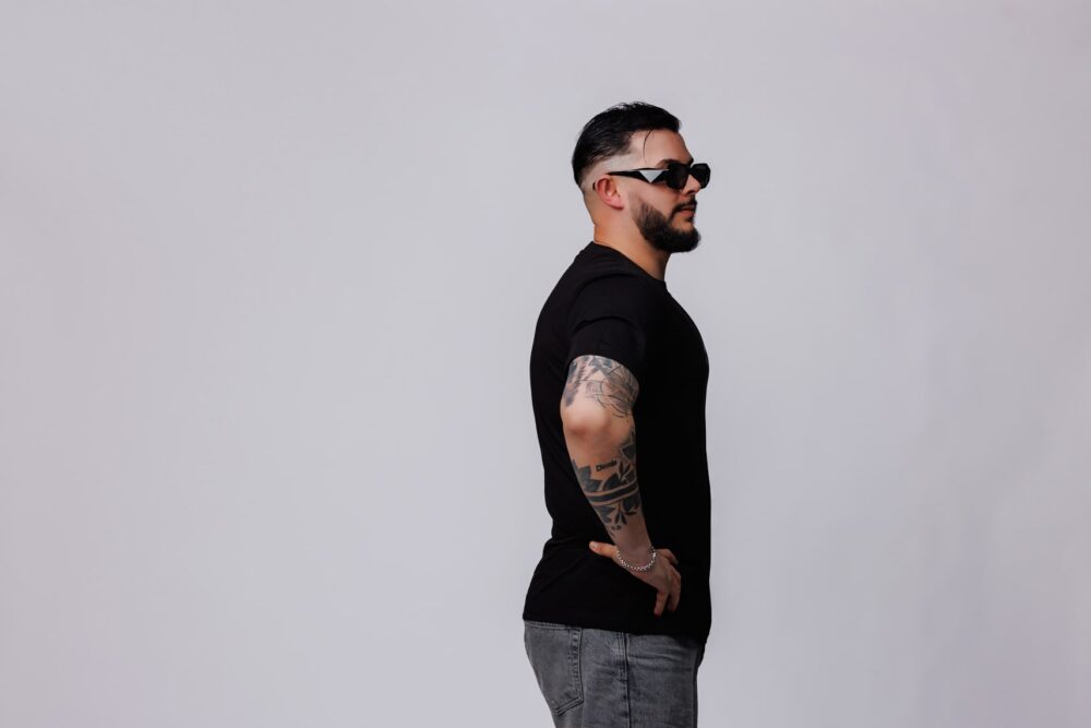 Synsary T-shirt Schwarz – Bild 3