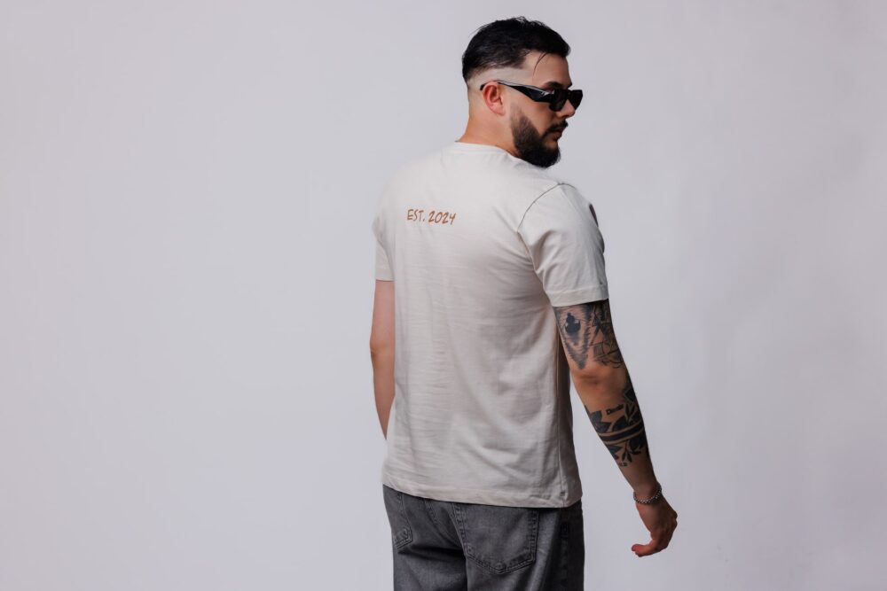 Synsary T-Shirt Gentle Grau – Bild 3
