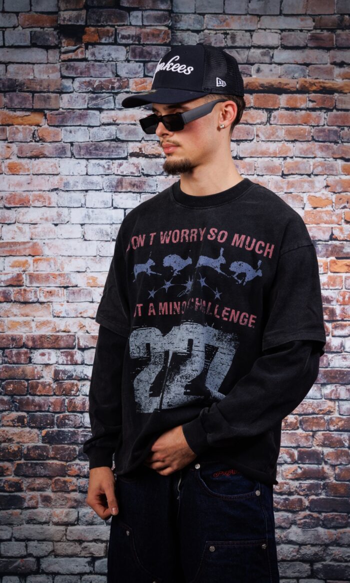 Don‘t Worry Crewneck